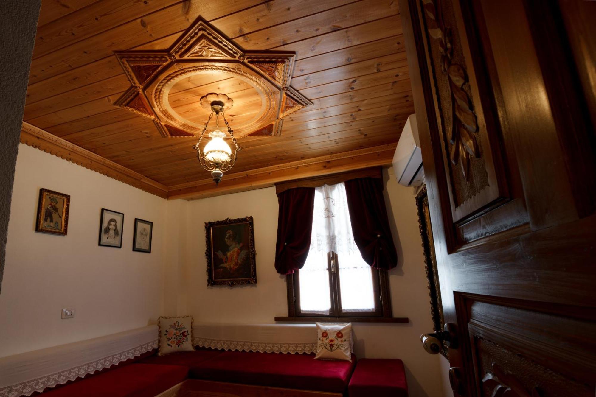 Boutique Hotel Musee Gjirokastër Exterior foto